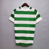 Image 2 of Celtic 2005/06 Home