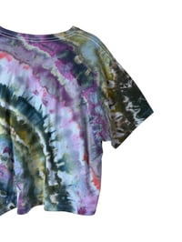 Image 5 of XL Crop Tee in Earthy Agate Ice Dye