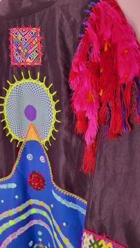 Image 13 of Rainbow 🌈 Bird Kimono