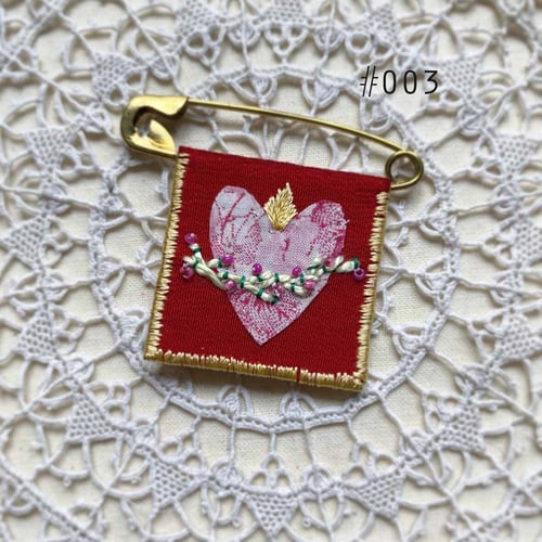 Image of Broche « St Valentin »