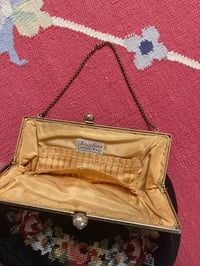 Image 2 of MADE IN DETROIT medium 1950s heirloom wreath needlepoint purse in midnight 