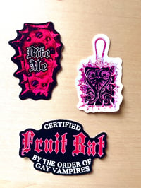 Image of vampire and pendant stickers 