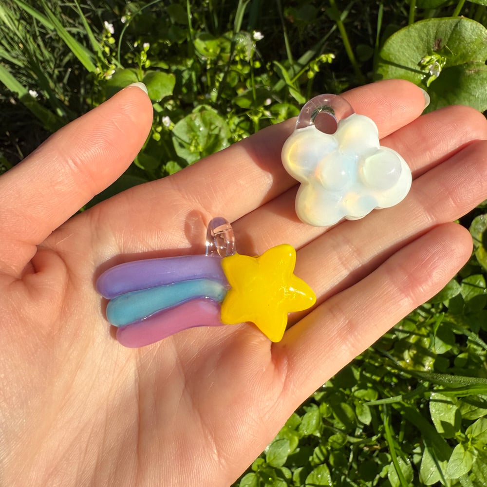 Image of Y2K Pendies