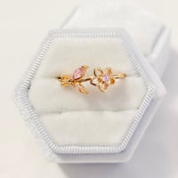 Image 1 of Daisy Ring