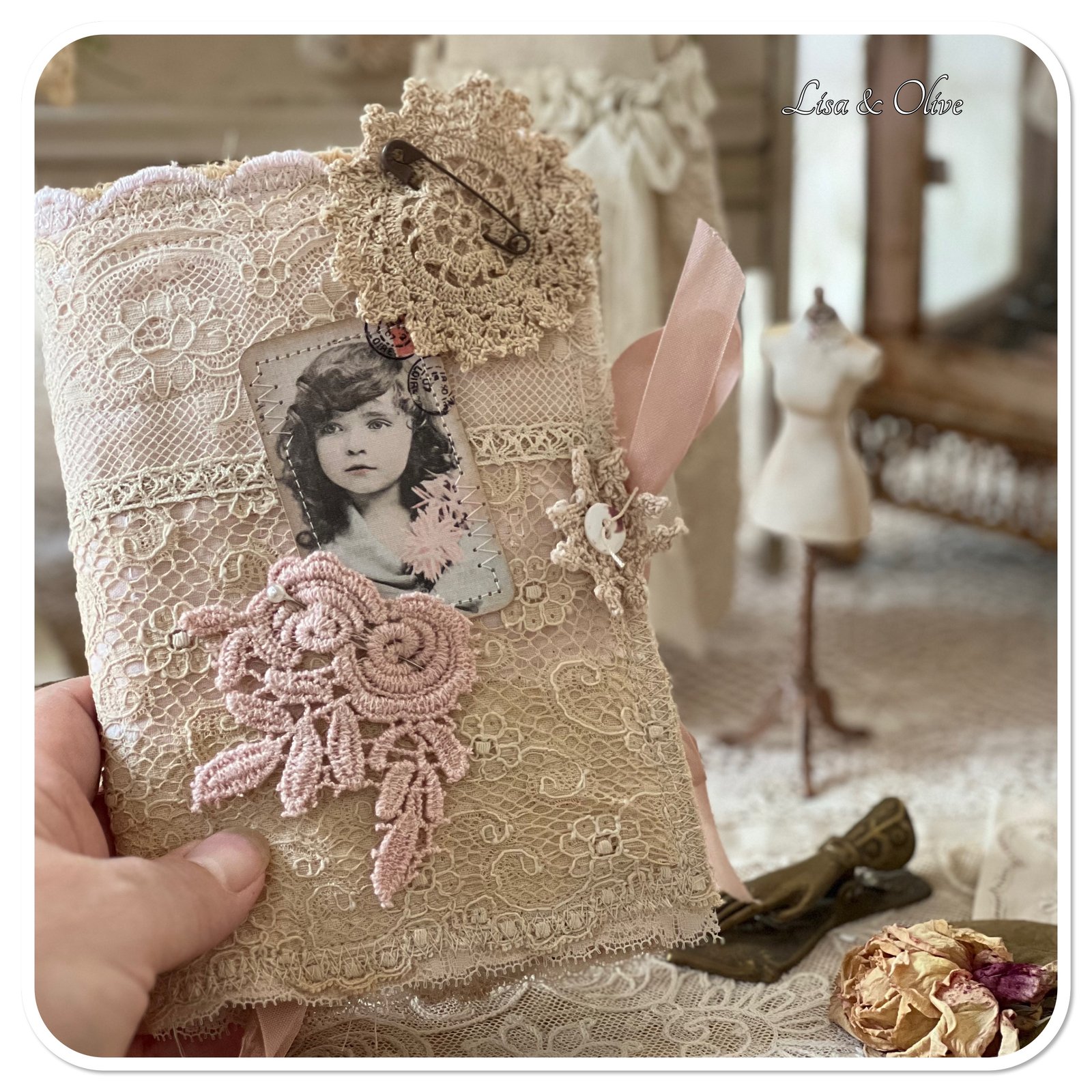 Shabby Heart Diary Valentine Junk Journal Canvas Fabric Cover with Eyelet Lace Coffee order Dyed Index Card Pages Open Spine Sari Ribbon Bound