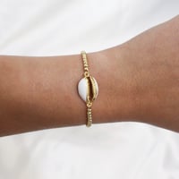 Image 1 of White Seashell Bracelet 