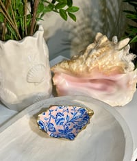 Image 1 of Oyster Shell Trinket Dish OT108