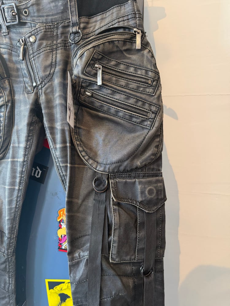 Image of Yasuyuki Ishii Gunslinger Waxed Cargo