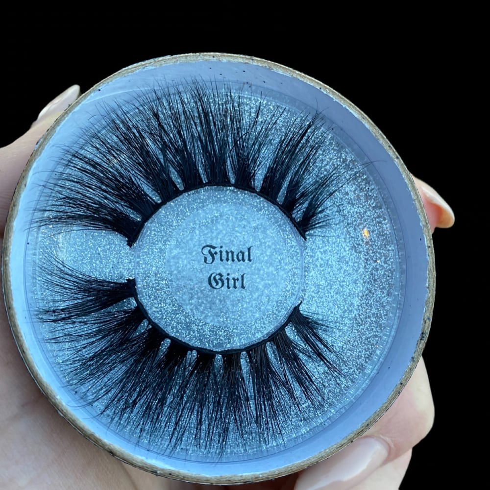 Image of Final Girl Lashes 