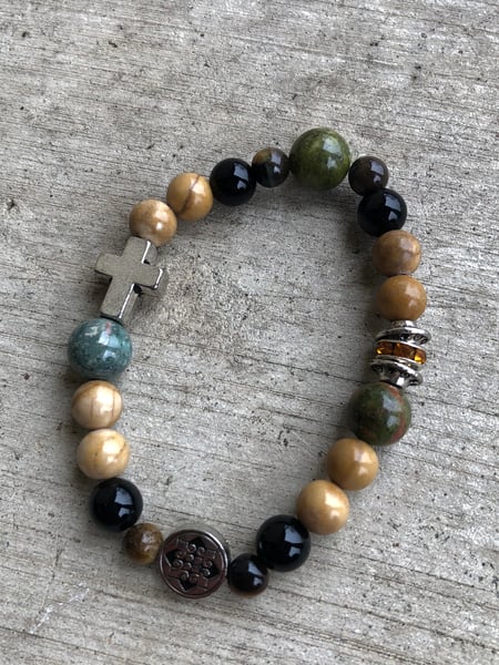 Image of Light Tones Cross