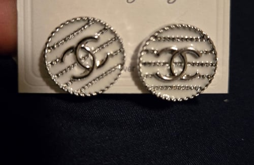 Image of Button Stripes Earrings (Silver)
