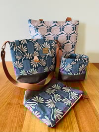 Image 3 of Fabric Shoulder Bag - Printed Banksia