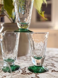 Image 3 of Lot de 4 verres anciens