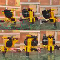R8-Bus Yellow 