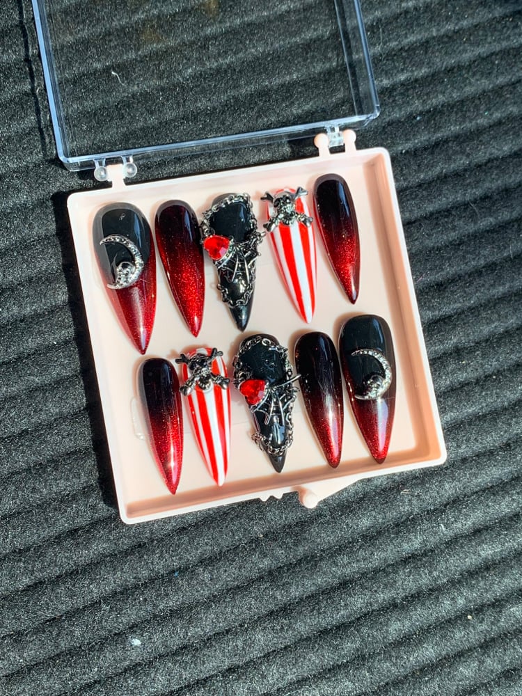 Image of Pirate Nails 