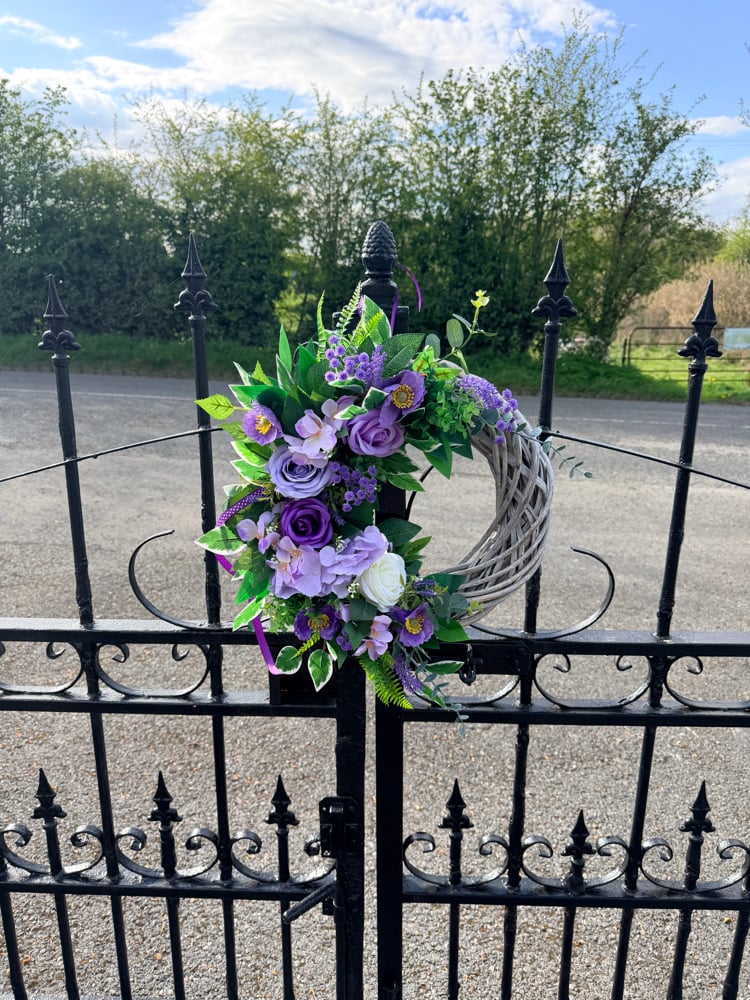 Image of 35cm Purple Wicker 