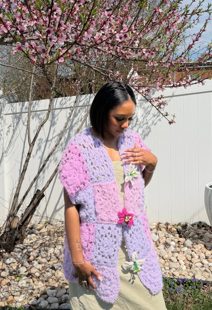Beauty and Splendor Vest | dccrochets