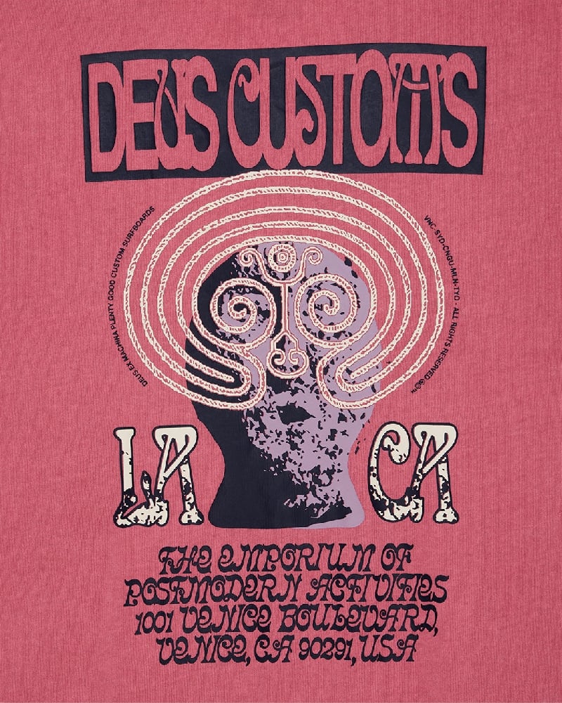 Image of DEUS Labyrinth Tee raspberry