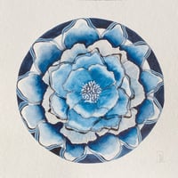 Image 1 of Mandala fleur bleue