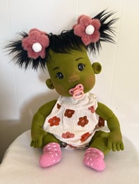 Image 4 of Zarina, 24” Open Mouth Frankie Girl