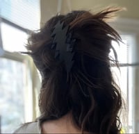 Black 13 point hair clip
