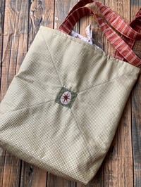 Image 3 of quilted bears <3 bag