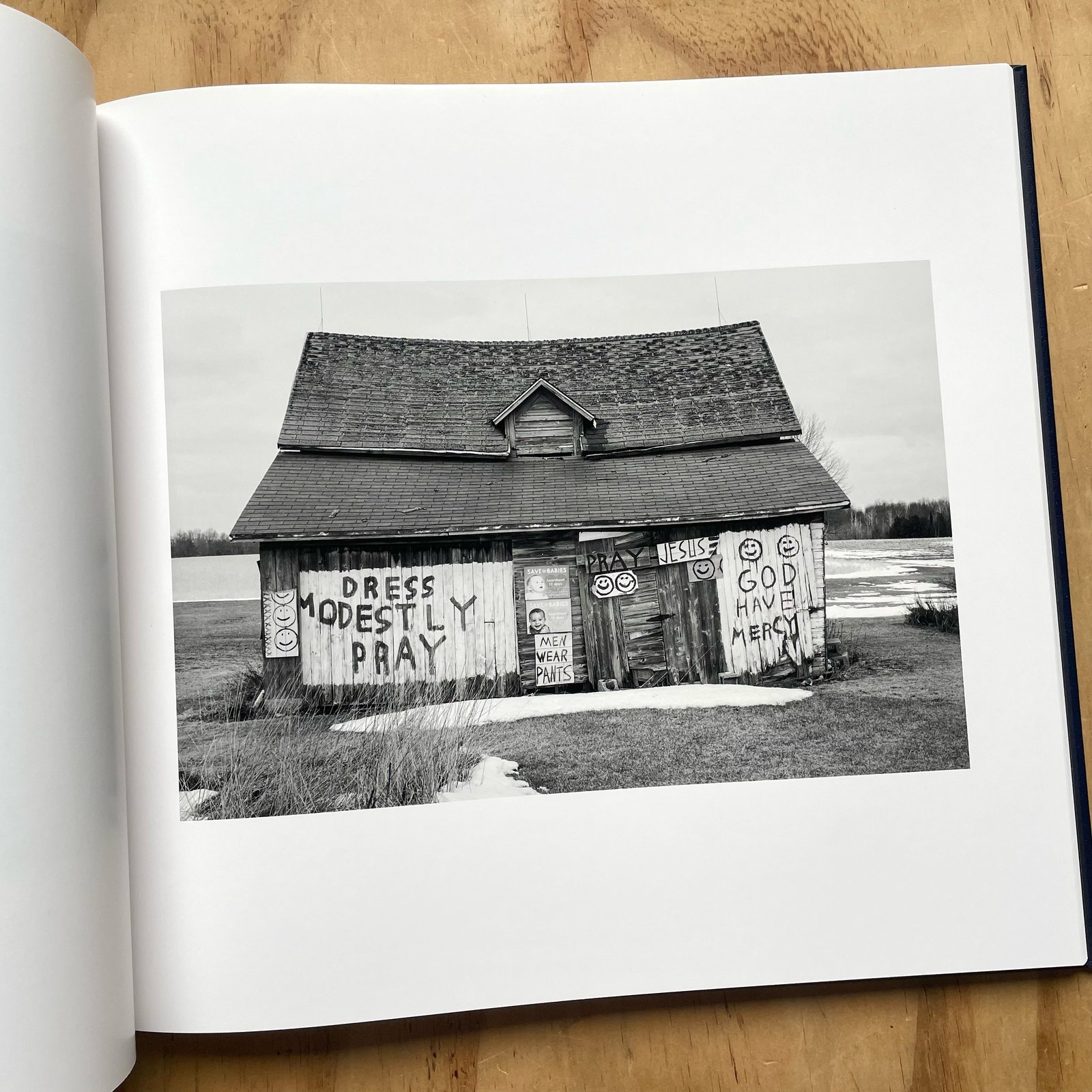 SOME SAY ICE　Alessandra Sanguinetti Some Say Ice - Photographs by Alessandra Sanguinetti | Essay