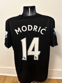 Image 3 of PRE ORDER: Tottenham Hotspur “MODRIĆ 14” 2011/12 Third Shirt + PL patches (M)
