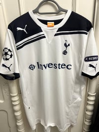 Image 9 of Tottenham Hotspur “BALE 3” 2010/11 Home Cup Shirt + UCL patches (M)