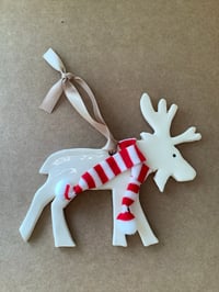 Image 1 of Moose ceramic decoration red/white