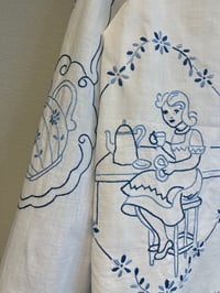 Image 3 of Coffee is served (small)