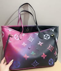 Image 1 of Ombré NF