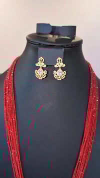 Image 7 of Ranjana_Long American Diamond Hydrocrystal/Hydropotey Necklace Set