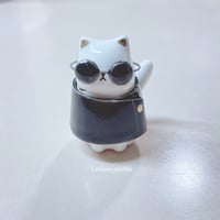 Image 2 of Gojo Cat Ceramic Figurine 1 (discount price due to imperfection)