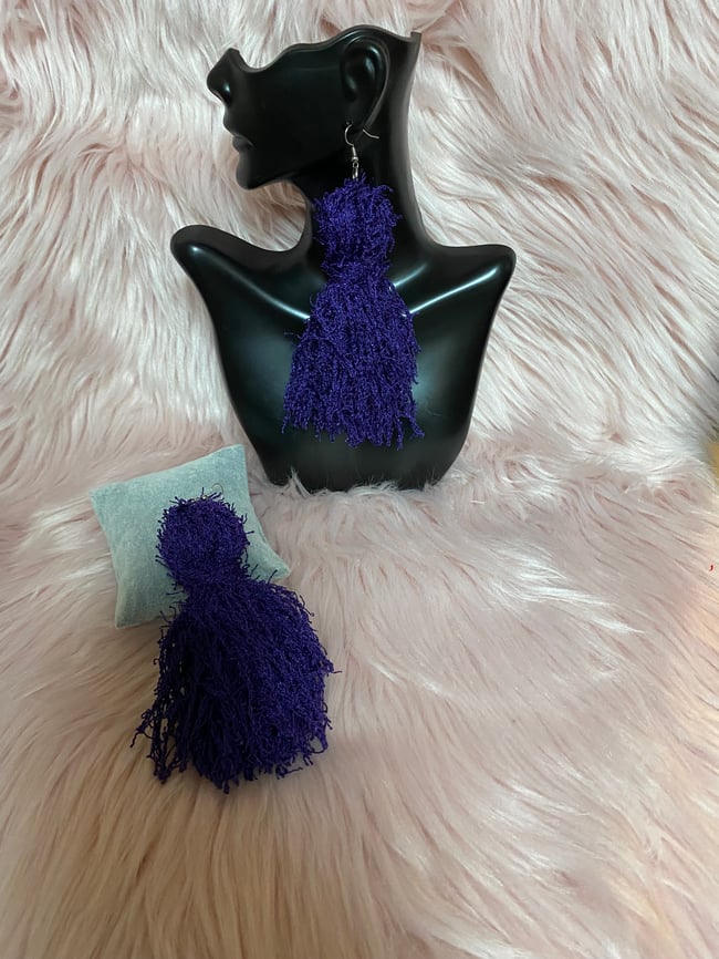 Long Tassel Earrings Solid Colors (Fancy)