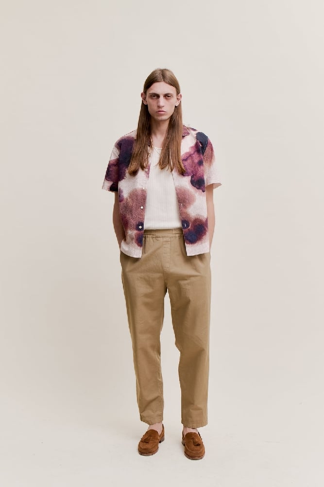 Image of A KIND OF GUISE BANASA PANTS SOFT ALMOND