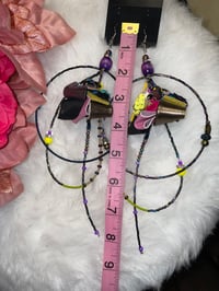 Image 2 of Sequin leather lady 