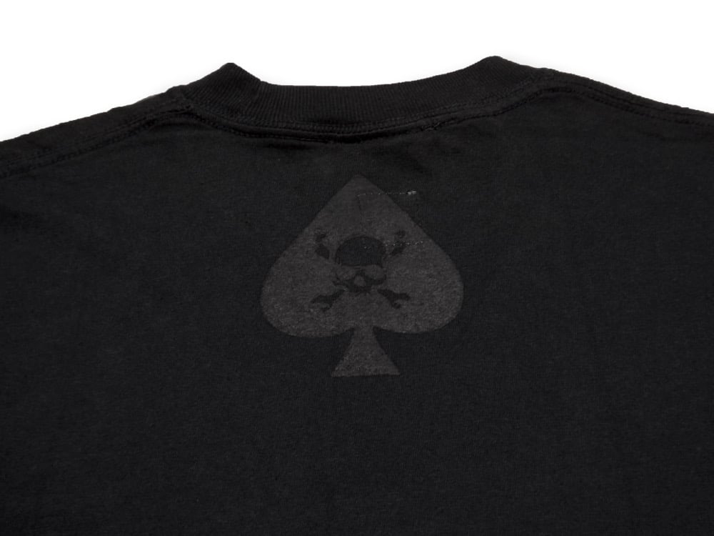 Image of HUSTLER. ROSE CUT TEE