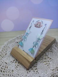 Image 2 of Springtime flowers