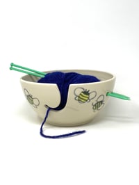 Image 3 of Large Bee Decorated Yarn Bowl 