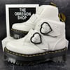 DR DOC MARTENS DEVON HEART PEBBLED LEATHER PLATFORM BOOTS WOMENS SIZE 7 MILLED NAPPA WHITE BLACK NEW