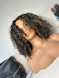 Image 1 of Refurbished wig 19