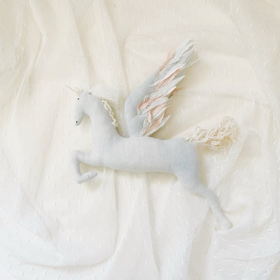 Image of Pegasus mobile 
