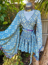 Image 12 of Stevie co ord set -BLUE and TURQUOISE 