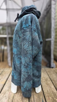 Image 15 of Floral Flukes