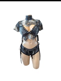 Image 2 of Distressed 4 piece set