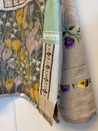 Image 13 of The Gaia jacket (l/xl)