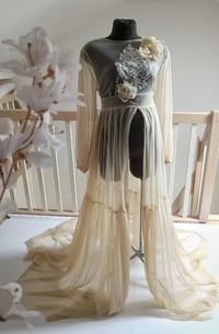 Image 1 of Photoshooting dress Hannah | size S-M | beige