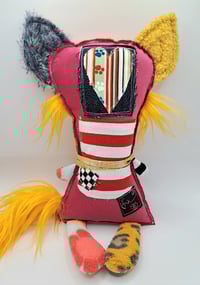Image 3 of "Toffee" scrap meow-meow