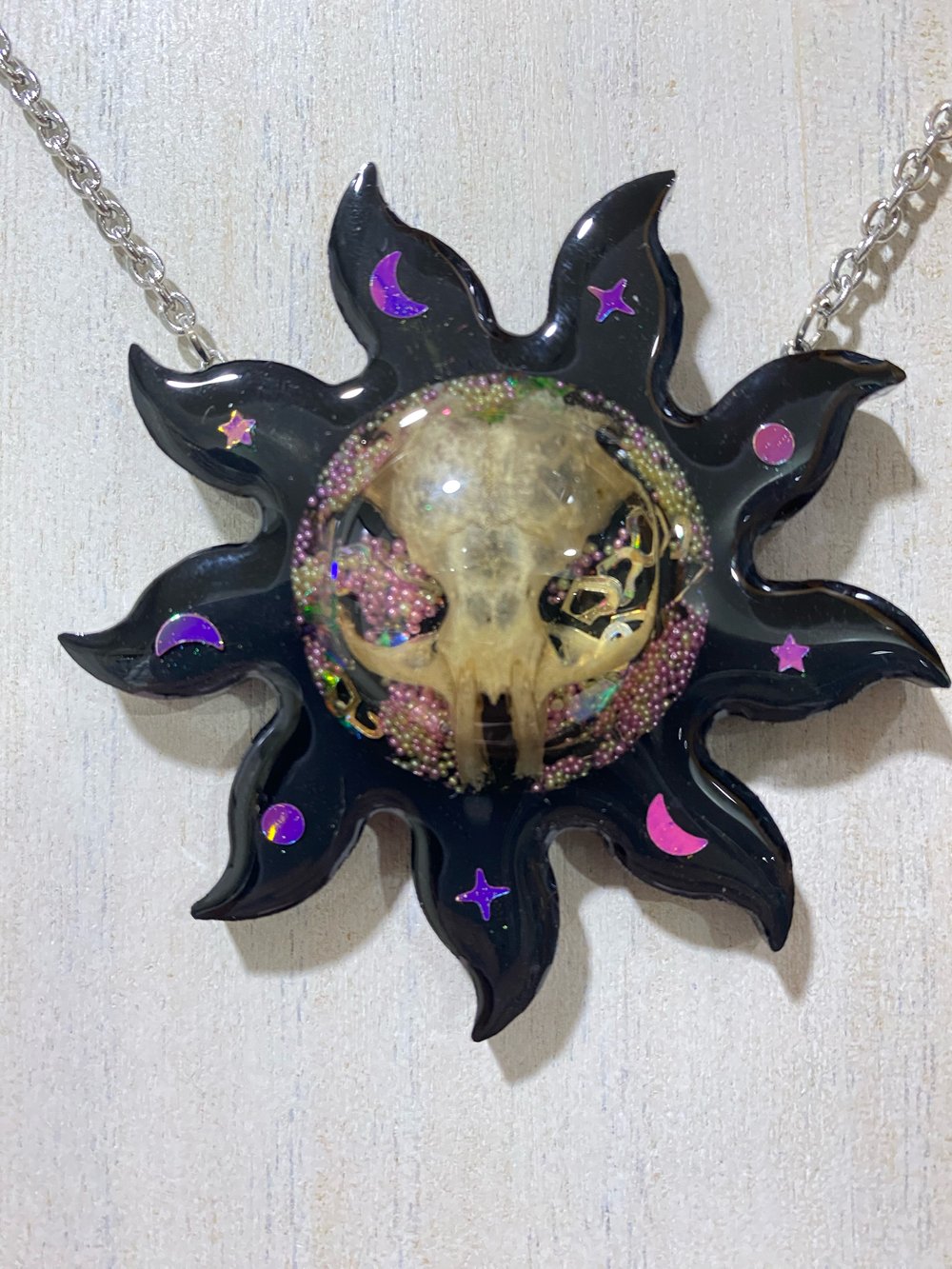 Skull Sun pendant 